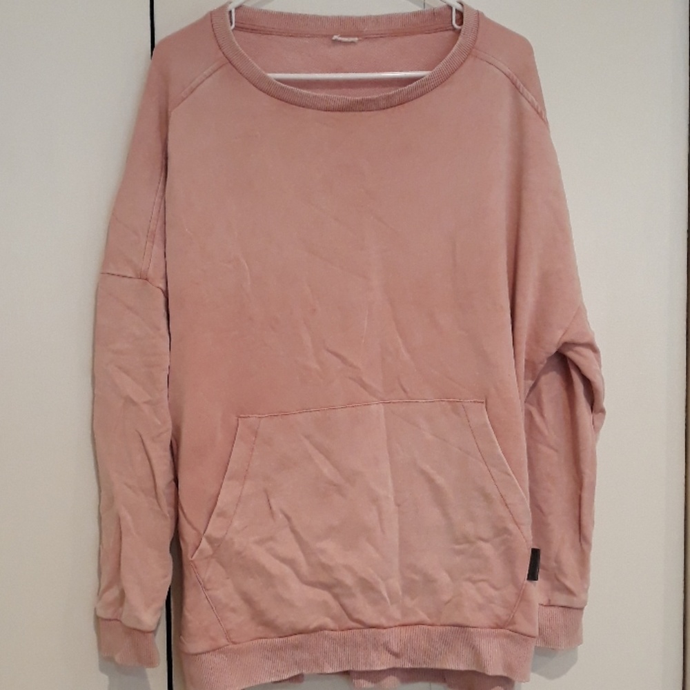 Crew neck perfect after those post sweat moments